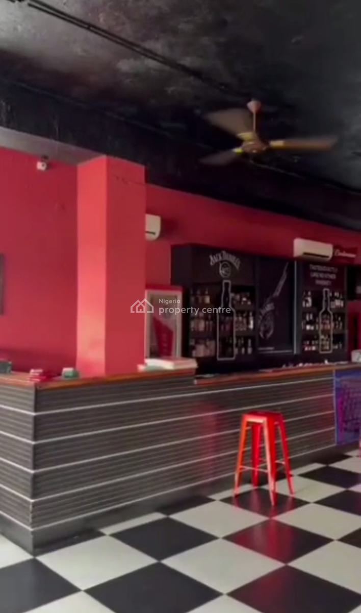 Fully Operational Restaurant in a Serviced Plaza., Victoria Island (vi), Lagos, Restaurant / Bar for Rent