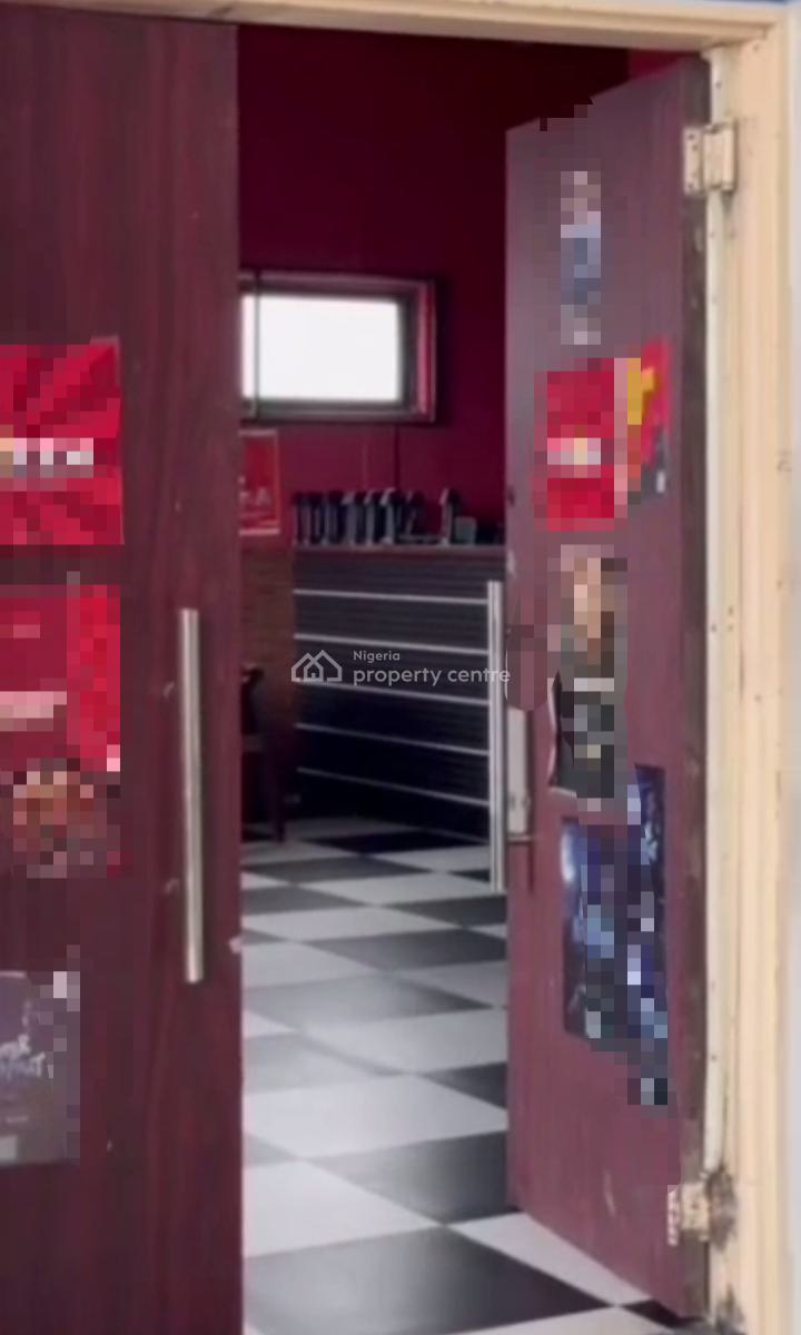 Fully Operational Restaurant in a Serviced Plaza., Victoria Island (vi), Lagos, Restaurant / Bar for Rent
