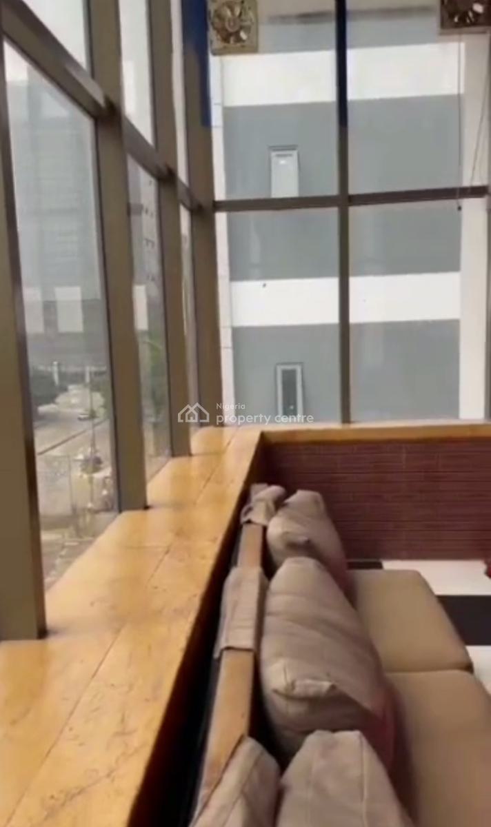 Fully Operational Restaurant in a Serviced Plaza., Victoria Island (vi), Lagos, Restaurant / Bar for Rent