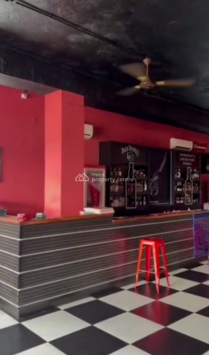 Fully Operational Restaurant in a Serviced Plaza., Victoria Island (vi), Lagos, Restaurant / Bar for Rent