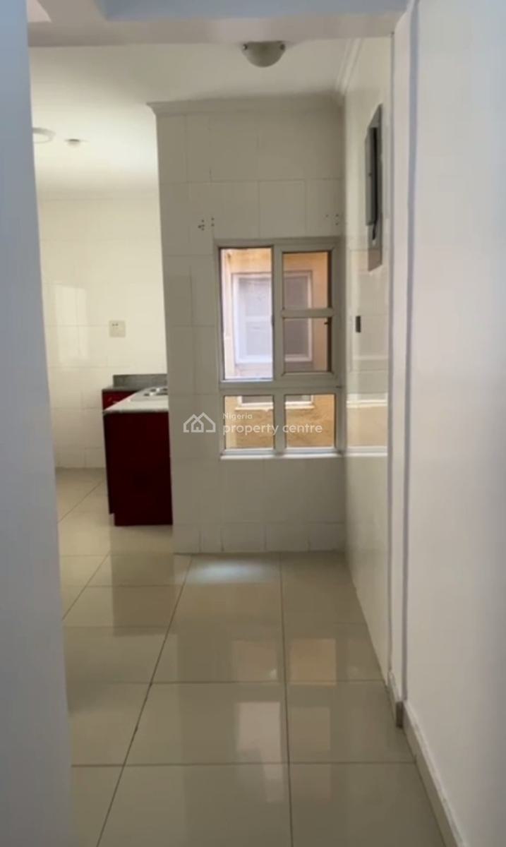 Spacious Standard 3 Bedroom Apartment, Cardigan Estate, Osapa, Lekki, Lagos, Flat / Apartment for Rent