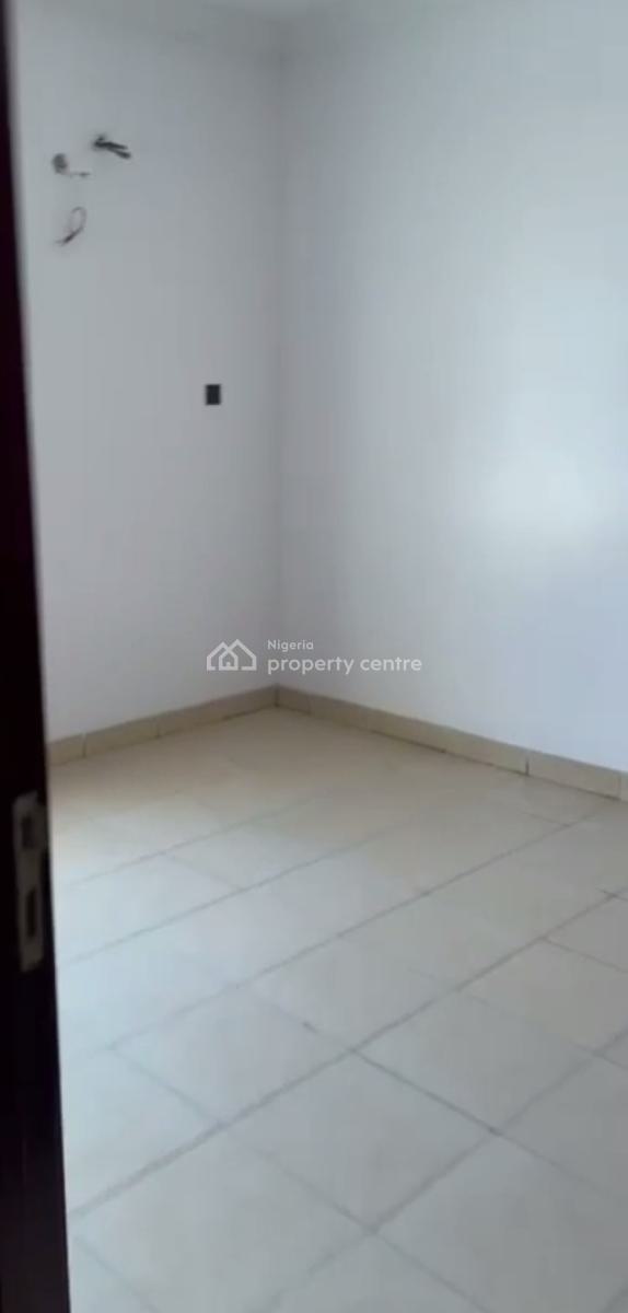 Spacious Standard 3 Bedroom Apartment, Cardigan Estate, Osapa, Lekki, Lagos, Flat / Apartment for Rent