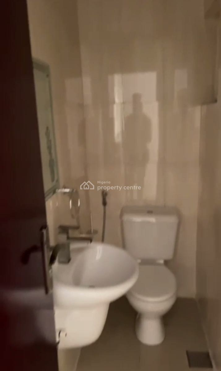 Spacious Standard 3 Bedroom Apartment, Cardigan Estate, Osapa, Lekki, Lagos, Flat / Apartment for Rent