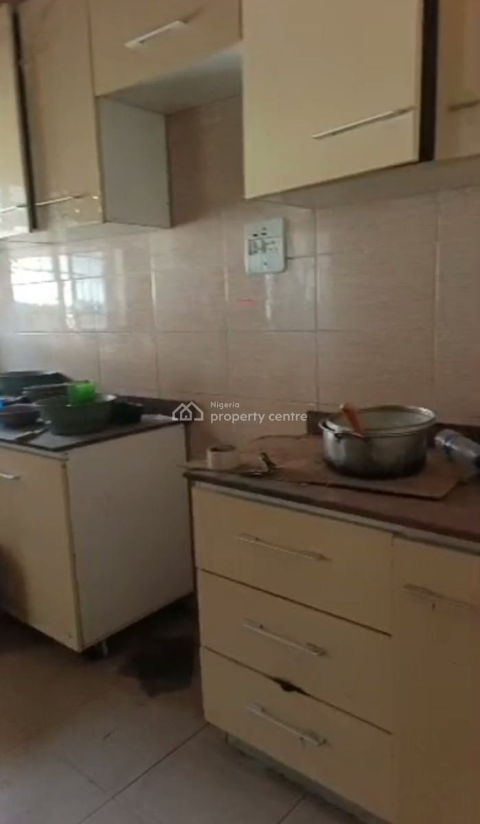 Decent Spacious Standard 3 Bedroom Apartment Upstairs, Good News Estate, Sangotedo, Ajah, Lagos, Flat / Apartment for Rent