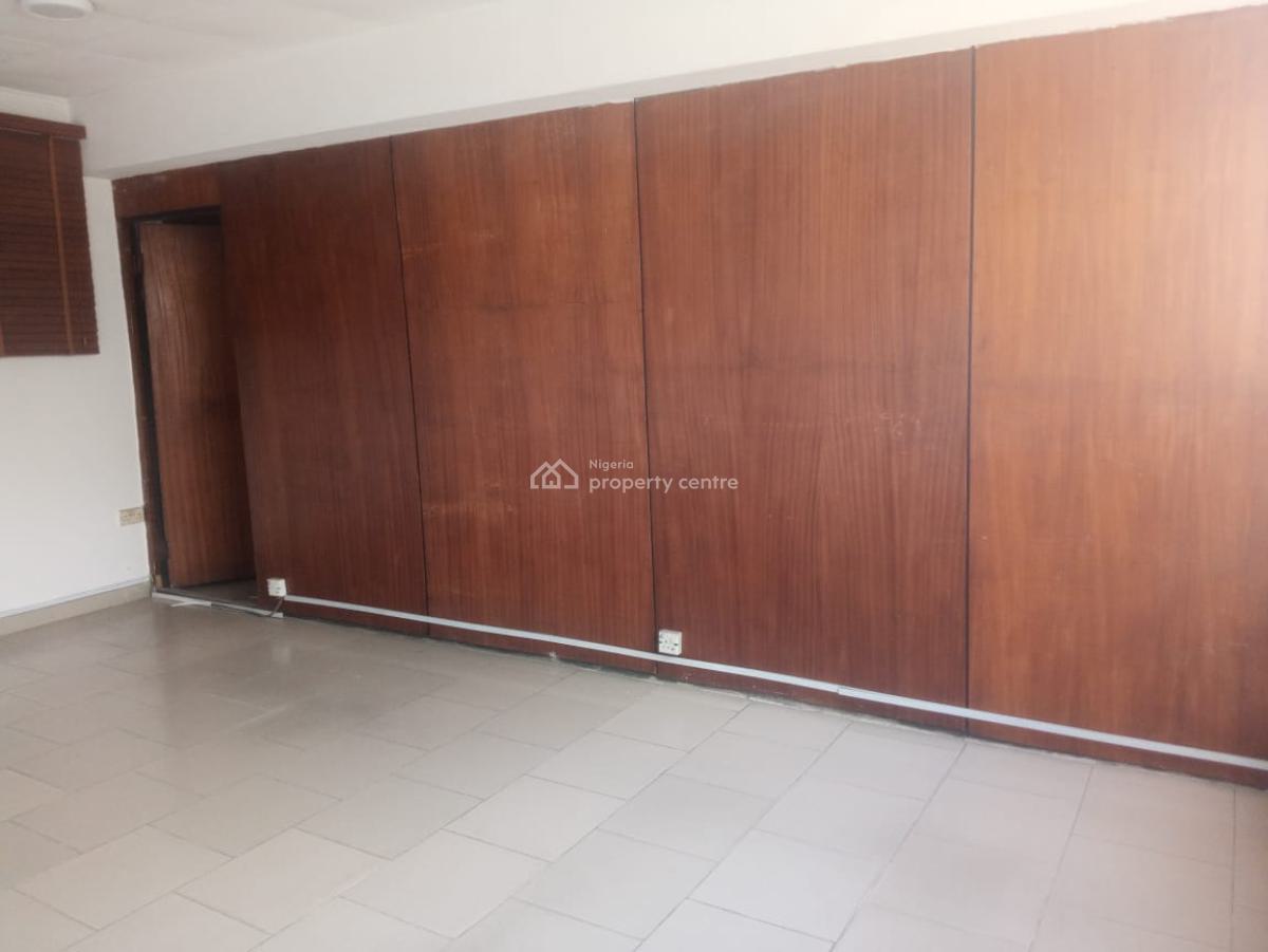 24 Sqm for Office Space, Off Unilag Road, Yaba, Lagos, Office Space for Rent