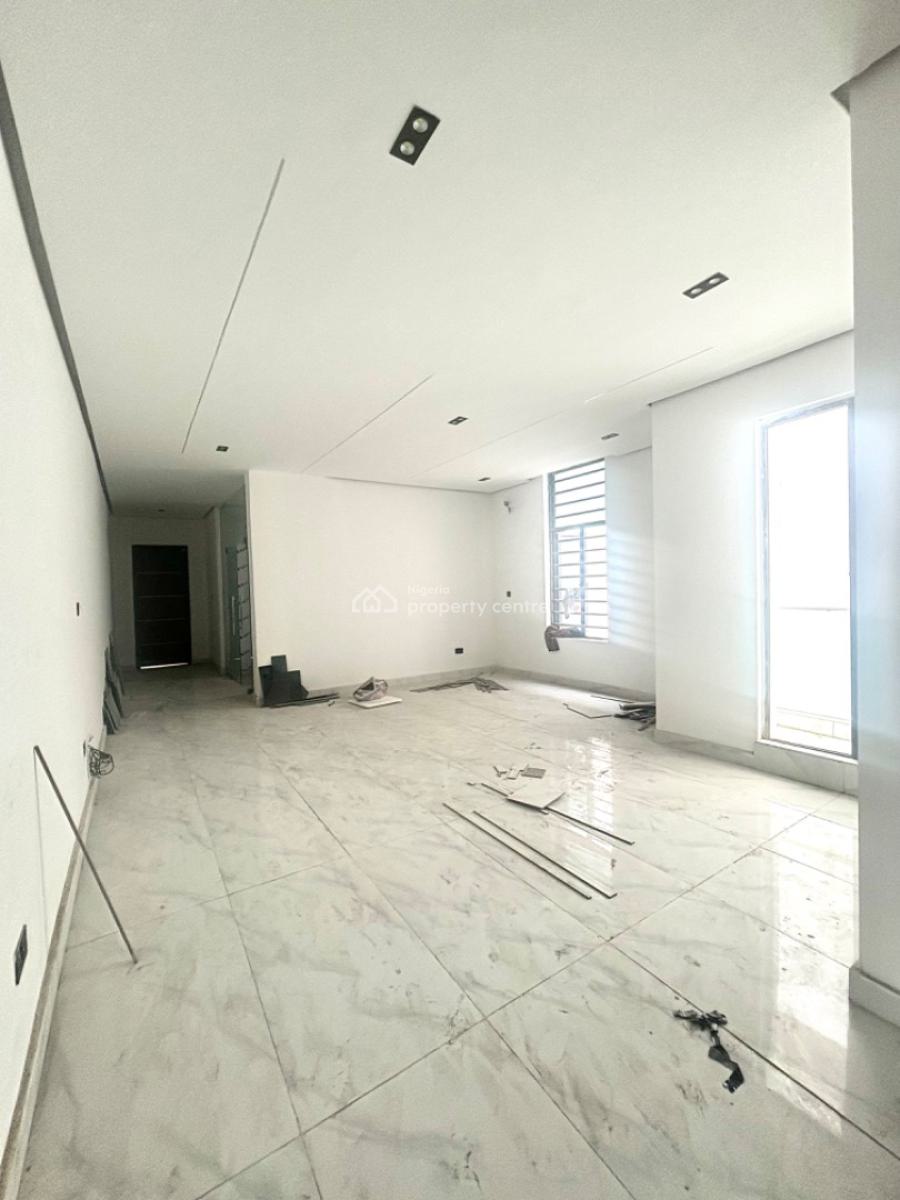 1 Bedroom Apartment, Ologolo, Lekki, Lagos, Block of Flats for Sale