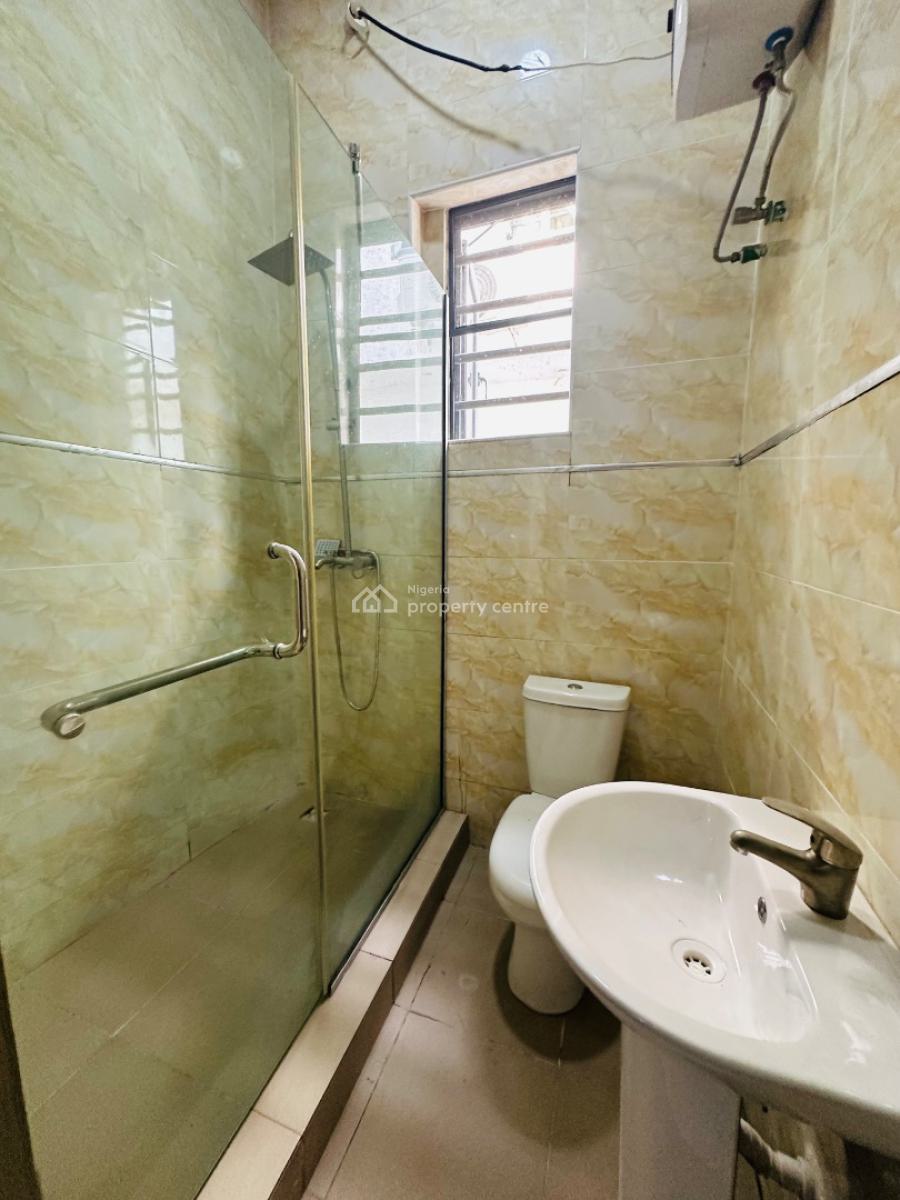 Nicely Built 4 Bedroom Terrace Duplex with No Bq, Vgc, Lekki, Lagos, Terraced Duplex for Rent