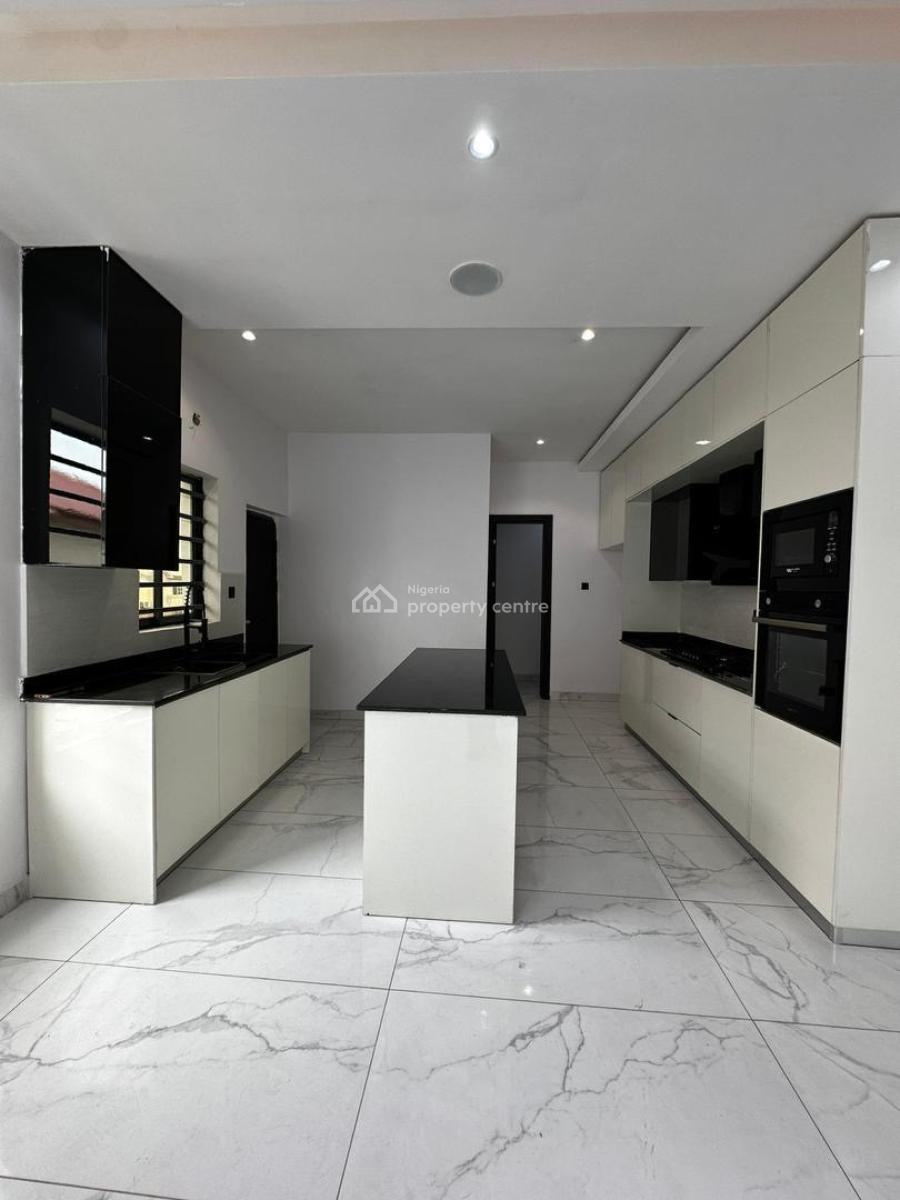 Premium Fully Serviced 2 & 3 Bedroom Apartments with Modern Design., Lekki Phase 1, Lekki, Lagos, Flat / Apartment for Sale