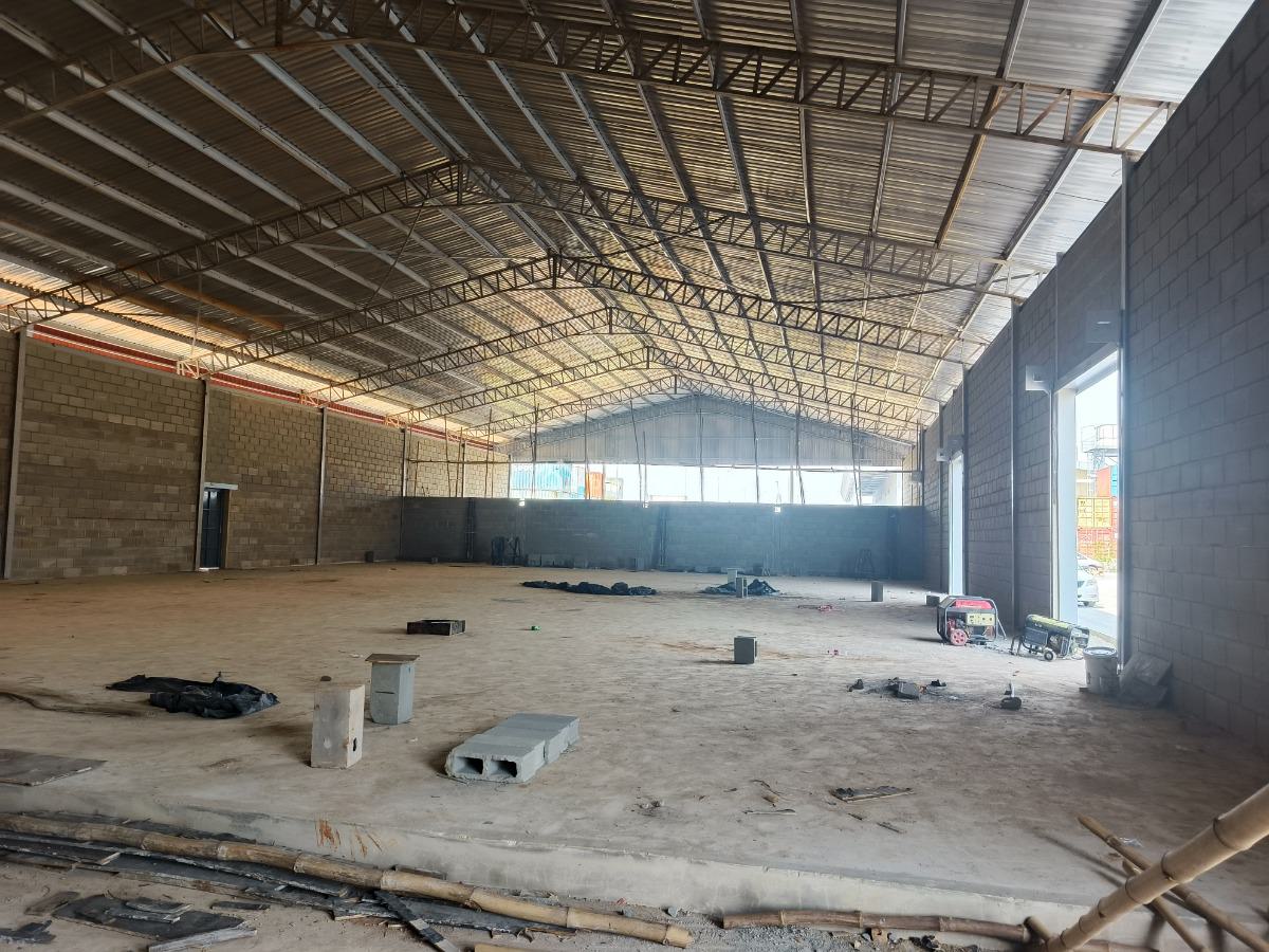 Newly Built  Warehouse  2,3000sqm, International Airport, Ikeja, Lagos, Warehouse for Rent