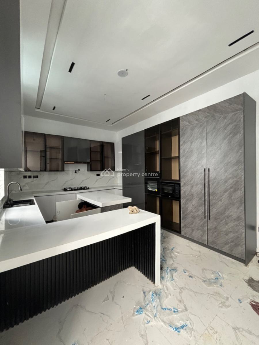 5 Bedroom Detached Home with Swimming Pool, Lekki, Lagos, Detached Duplex for Sale