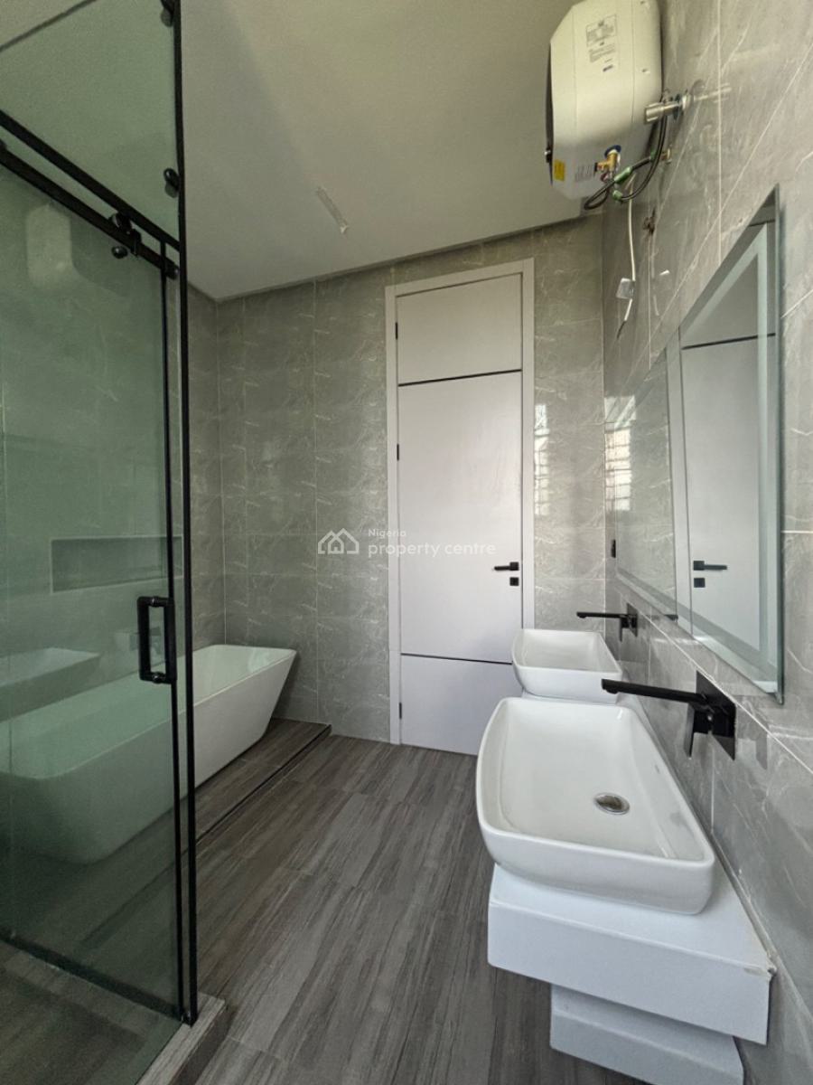 5 Bedroom Detached Home with Swimming Pool, Lekki, Lagos, Detached Duplex for Sale