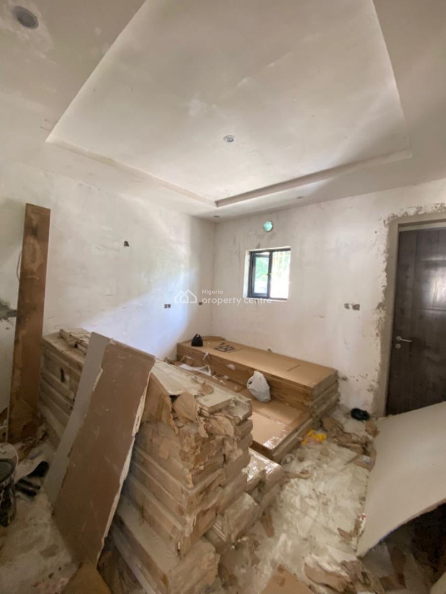 Capacious 4 Semi Detached with  Bq, Ikoyi, Lagos, Semi-detached Duplex for Sale