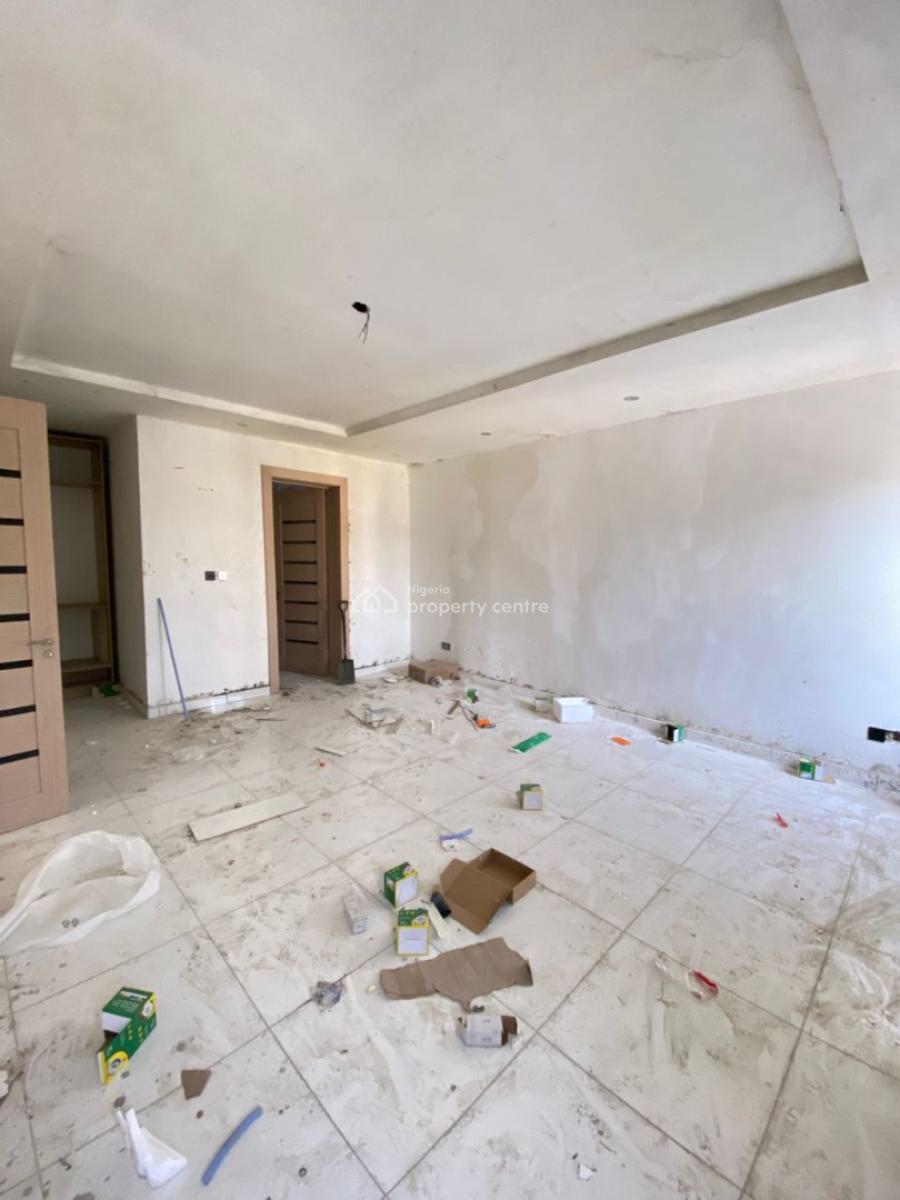 Capacious 4 Semi Detached with  Bq, Ikoyi, Lagos, Semi-detached Duplex for Sale