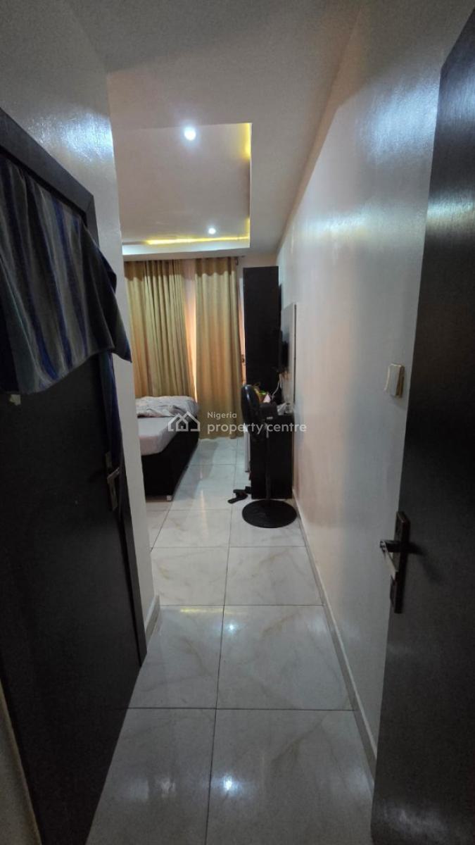 Block of Apartments, Lekki Phase 1, Lekki, Lagos, Flat / Apartment for Sale