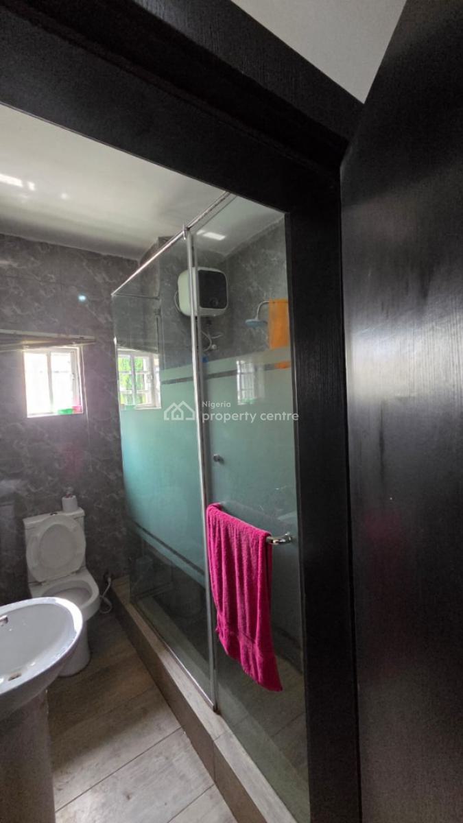 Block of Apartments, Lekki Phase 1, Lekki, Lagos, Flat / Apartment for Sale