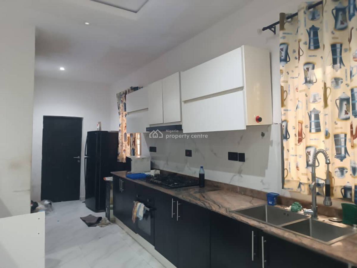 Fully Furnished and Spacious 4 Bedroom Corner Unit, Alverton Estate ,ajayi Apata Beside Fara Park, Sangotedo, Ajah, Lagos, Terraced Duplex for Sale