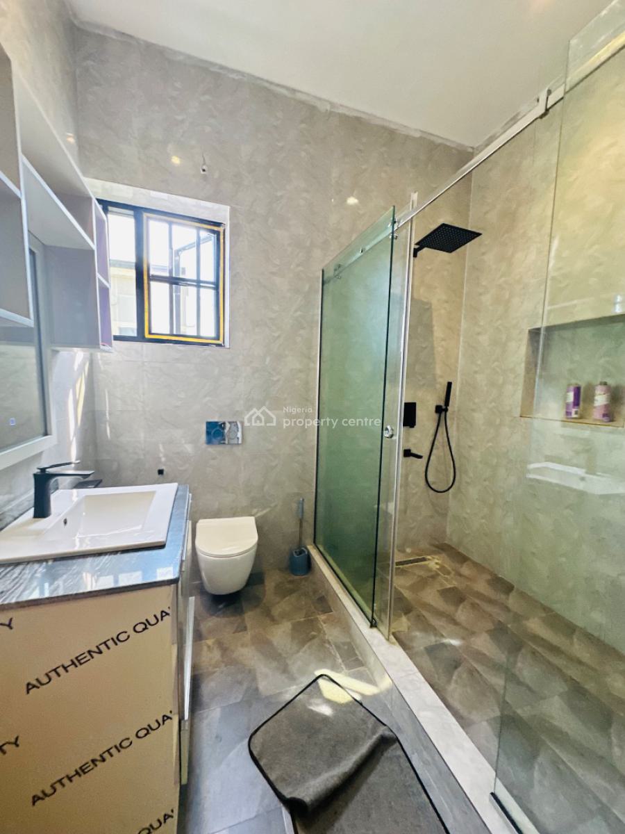 Spaciously Built 4 Bedroom Terrace Duplex with Bq, Vgc, Lekki, Lagos, Terraced Duplex for Rent