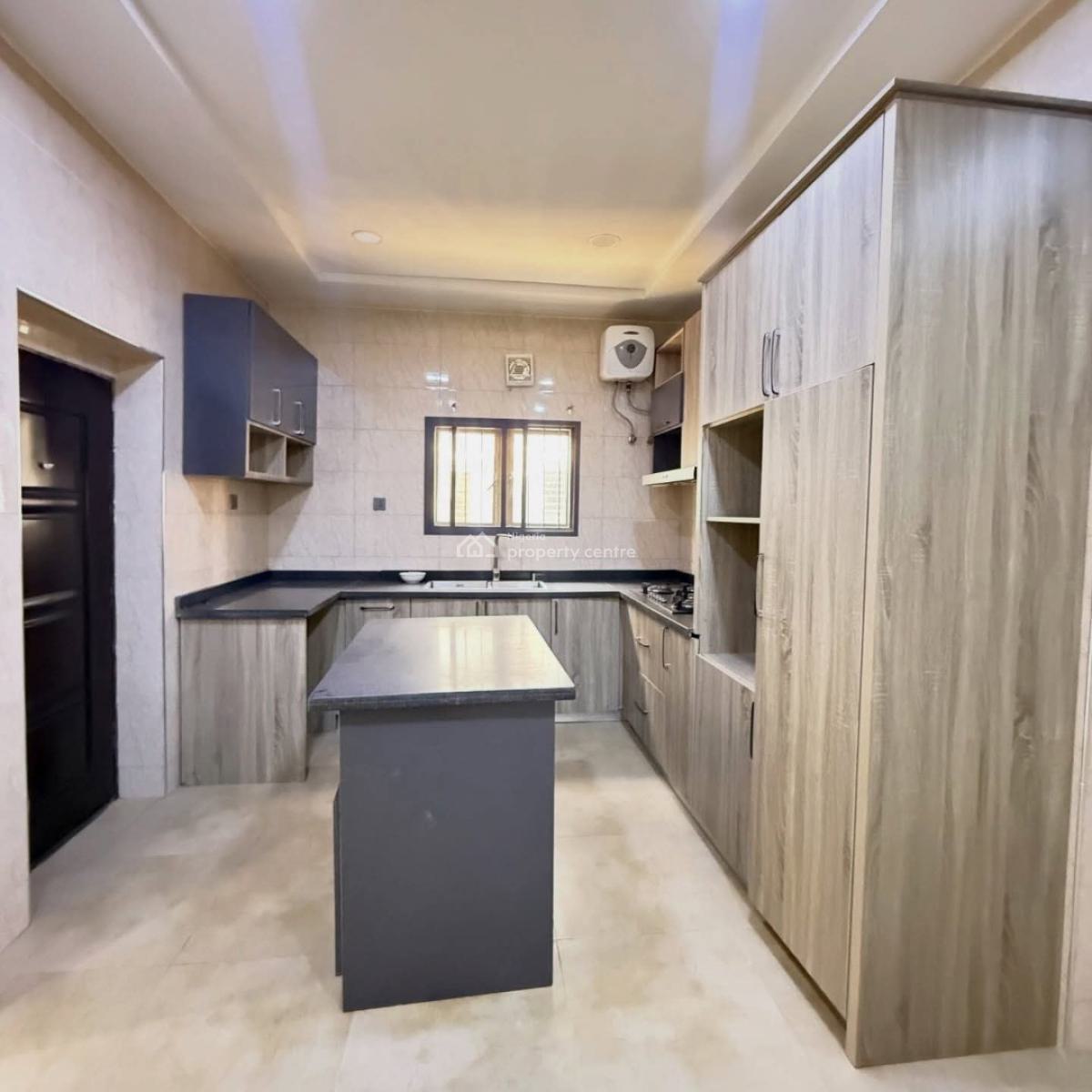 Newly Built 3 Bedroom Block of Flat, Jahi, Abuja, Flat / Apartment for Sale