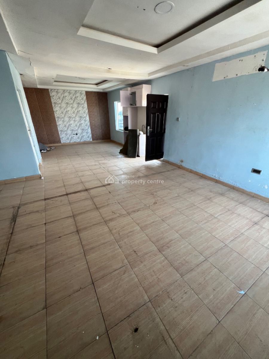 Open Plan Commercial Penthouse with Ample Ground Floor Parking, Victoria Island (vi), Lagos, Commercial Property for Rent