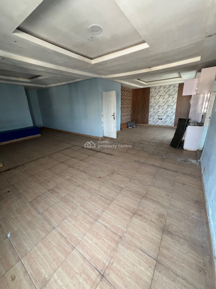 Open Plan Commercial Penthouse with Ample Ground Floor Parking, Victoria Island (vi), Lagos, Commercial Property for Rent