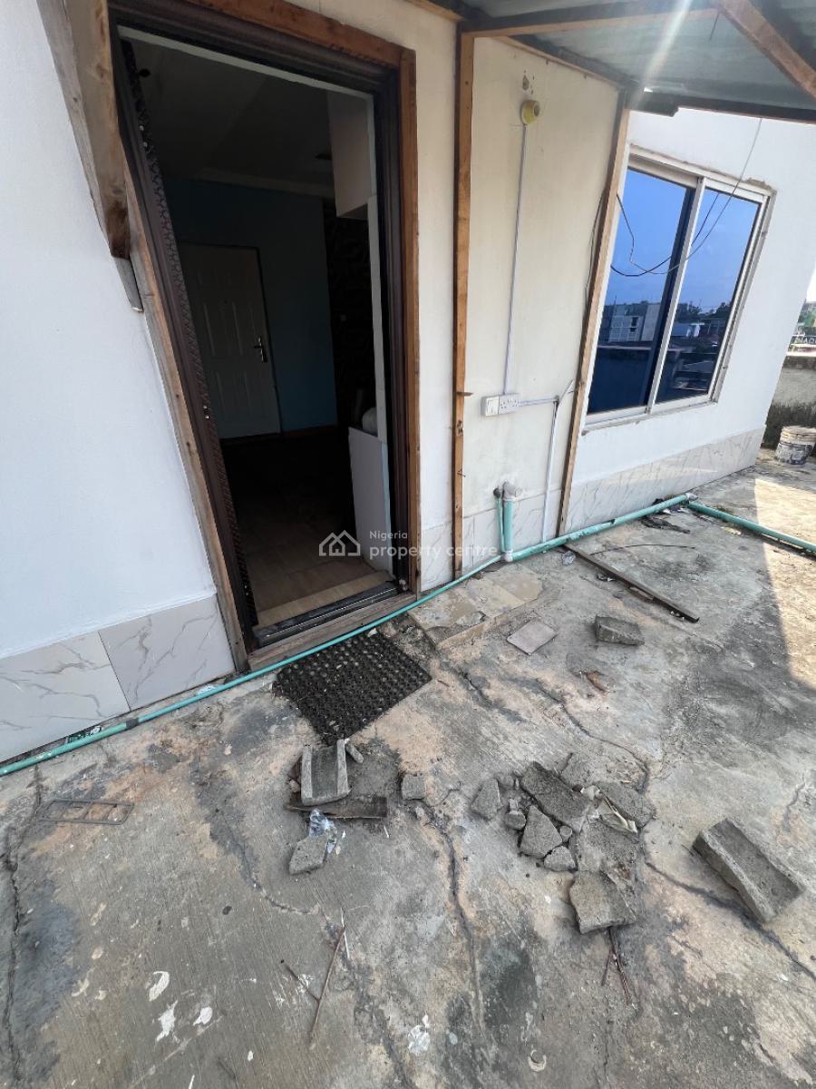 Open Plan Commercial Penthouse with Ample Ground Floor Parking, Victoria Island (vi), Lagos, Commercial Property for Rent