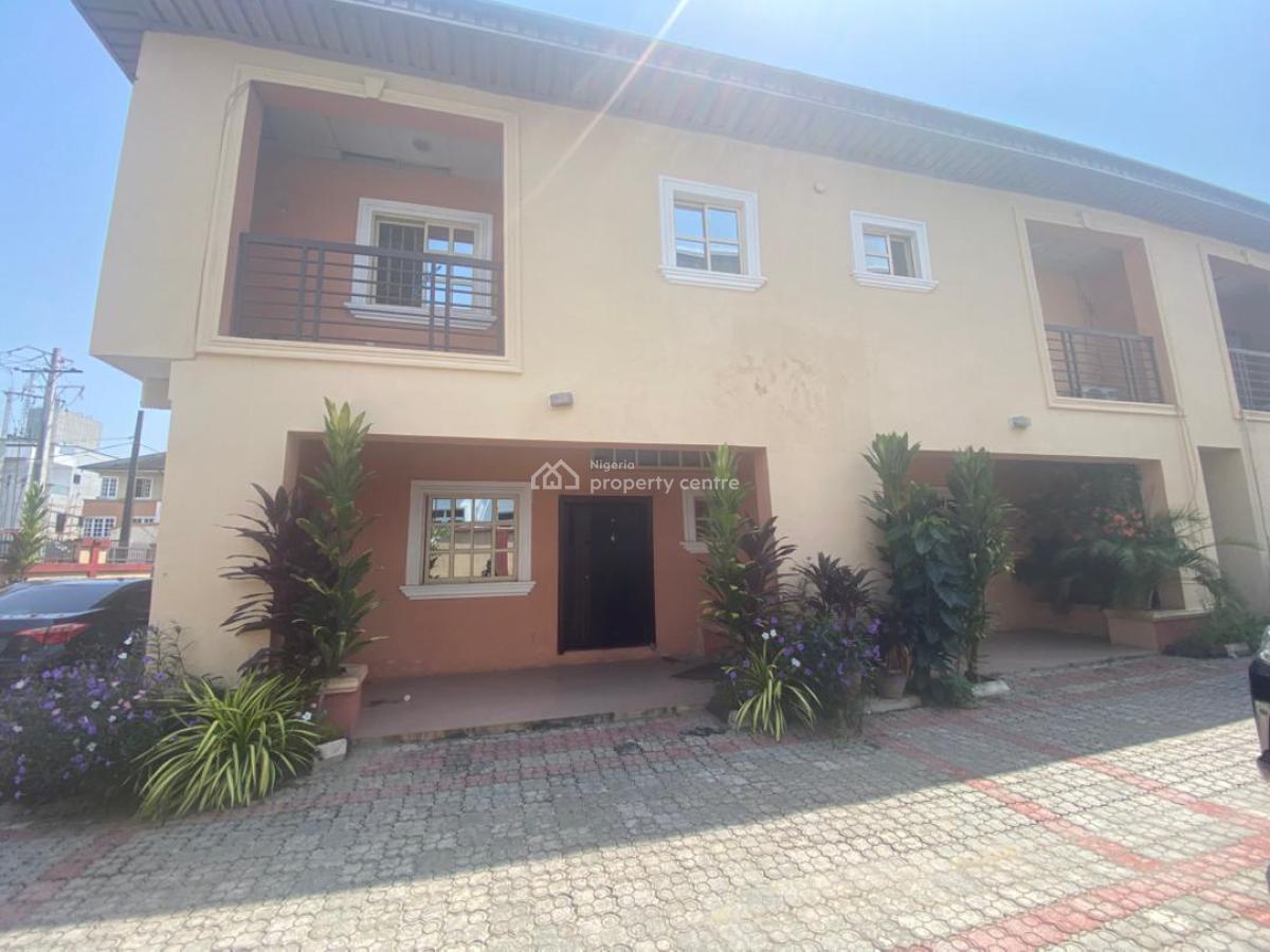 4bed Terrace Duplex, Lekki Phase 1, Lekki, Lagos, Terraced Duplex for Rent