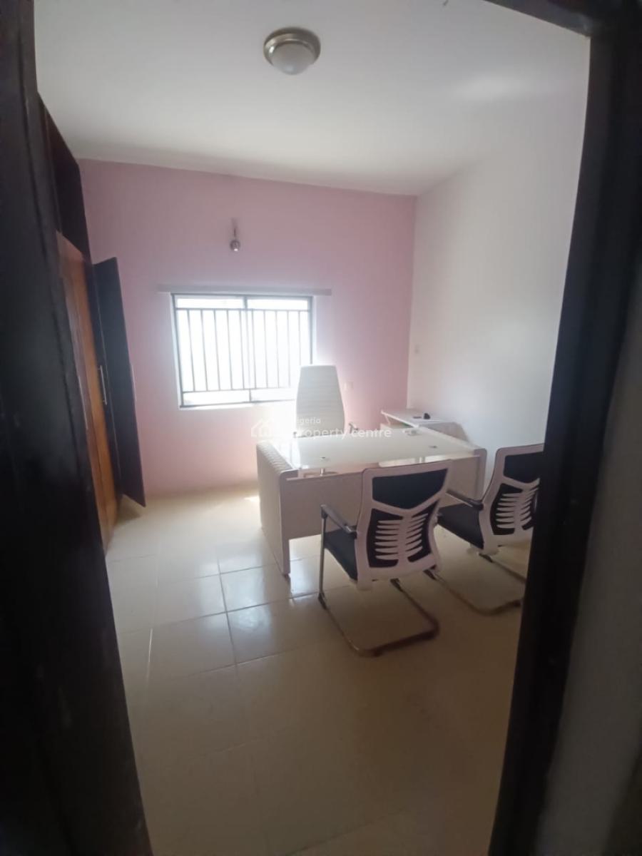 Exquisite Spacious Single Room Shared Apartment, Orchid, Lekki Phase 2, Lekki, Lagos, Flat / Apartment for Rent