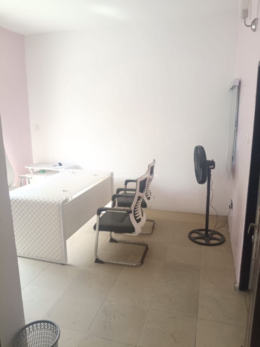Exquisite Spacious Single Room Shared Apartment, Orchid, Lekki Phase 2, Lekki, Lagos, Flat / Apartment for Rent