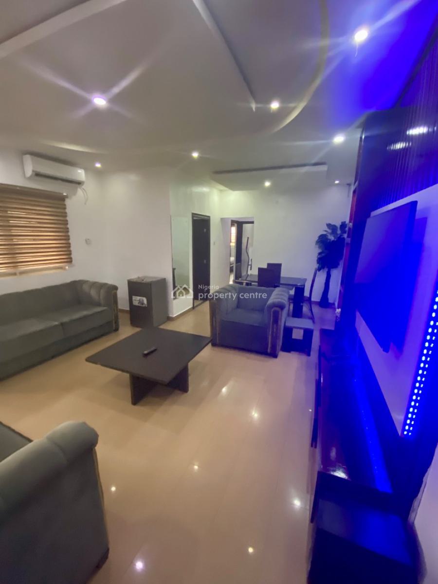 2 Bedroom Apartment Opebi, Salvation Road, Opebi, Ikeja, Lagos, Flat / Apartment Short Let