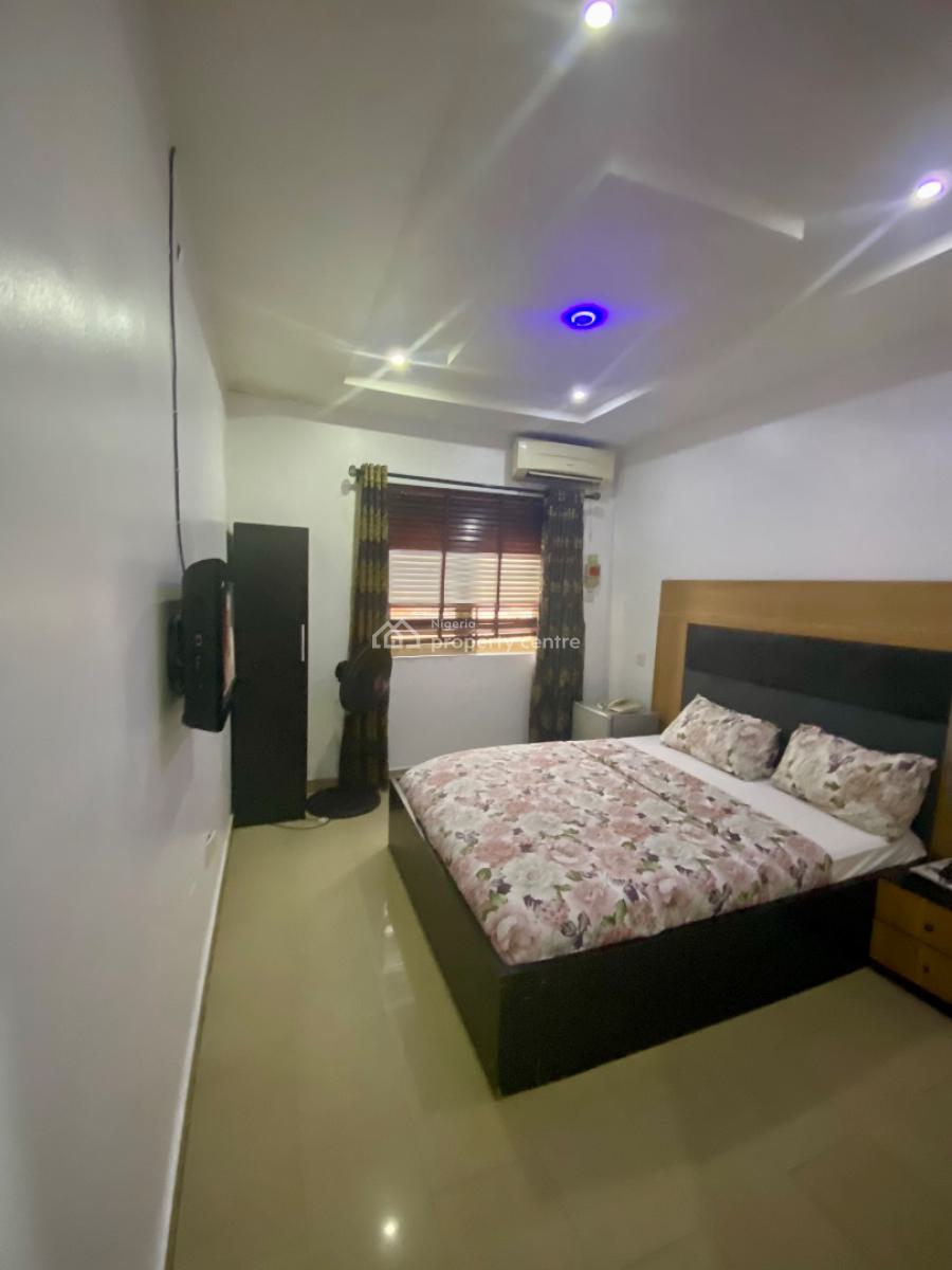 2 Bedroom Apartment Opebi, Salvation Road, Opebi, Ikeja, Lagos, Flat / Apartment Short Let