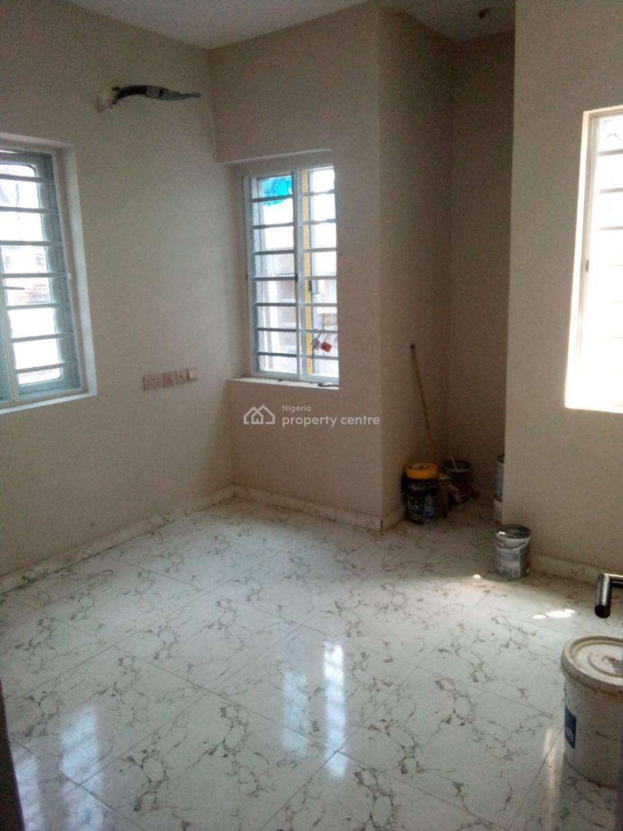 Sharp and Spacious 3 Bedrooms, Okota, Isolo, Lagos, Flat / Apartment for Rent