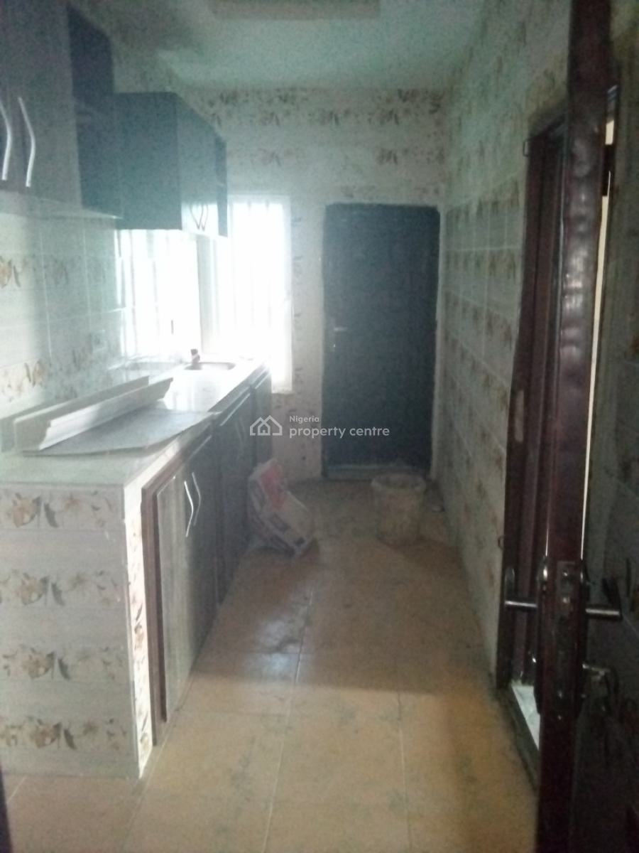Sharp and Spacious 2brm, Agor, Okota, Isolo, Lagos, Flat / Apartment for Rent