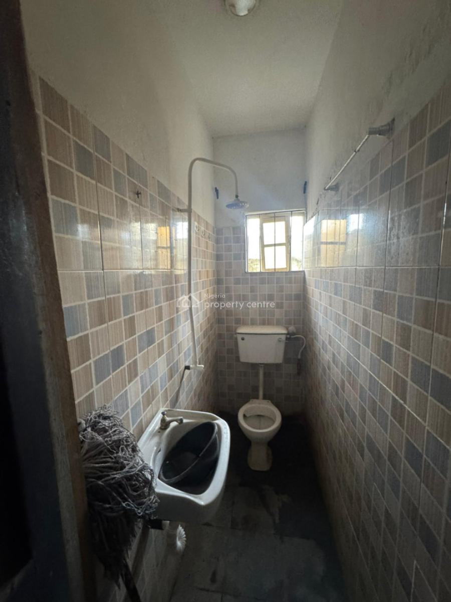 Nice 1 Bedroom Apartment, Off Aro Road Ologolo, Ologolo, Lekki, Lagos, Mini Flat (room and Parlour) for Rent