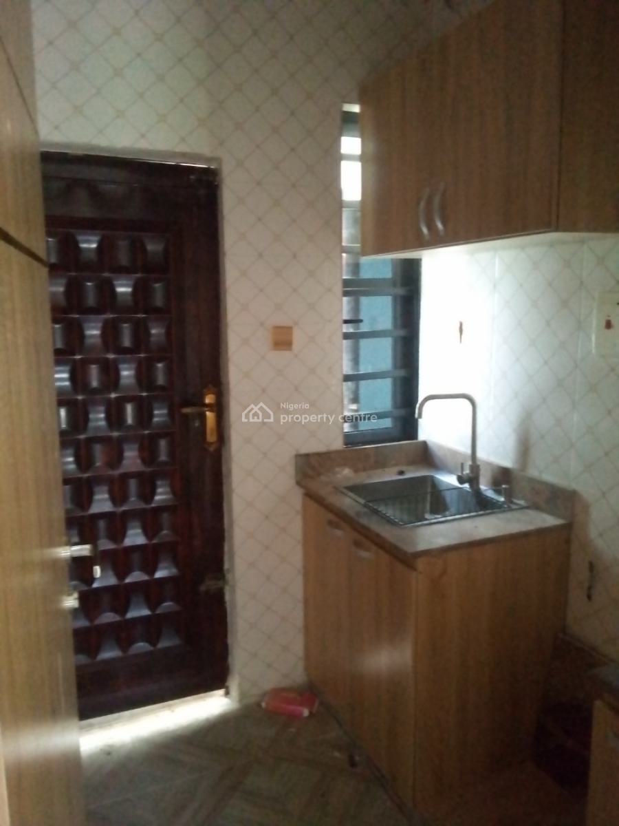 Sharp 2 Bedroom, Okota, Isolo, Lagos, Flat / Apartment for Rent