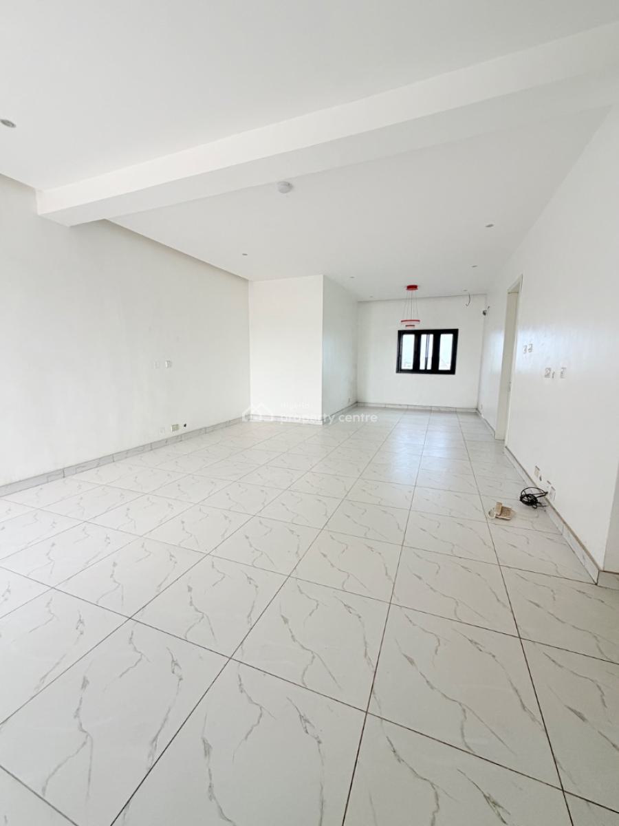 Affordable 4 Bedroom Terrace Duplex in Serene Neighborhood, Obanikoro, Shomolu, Lagos, Terraced Duplex for Sale