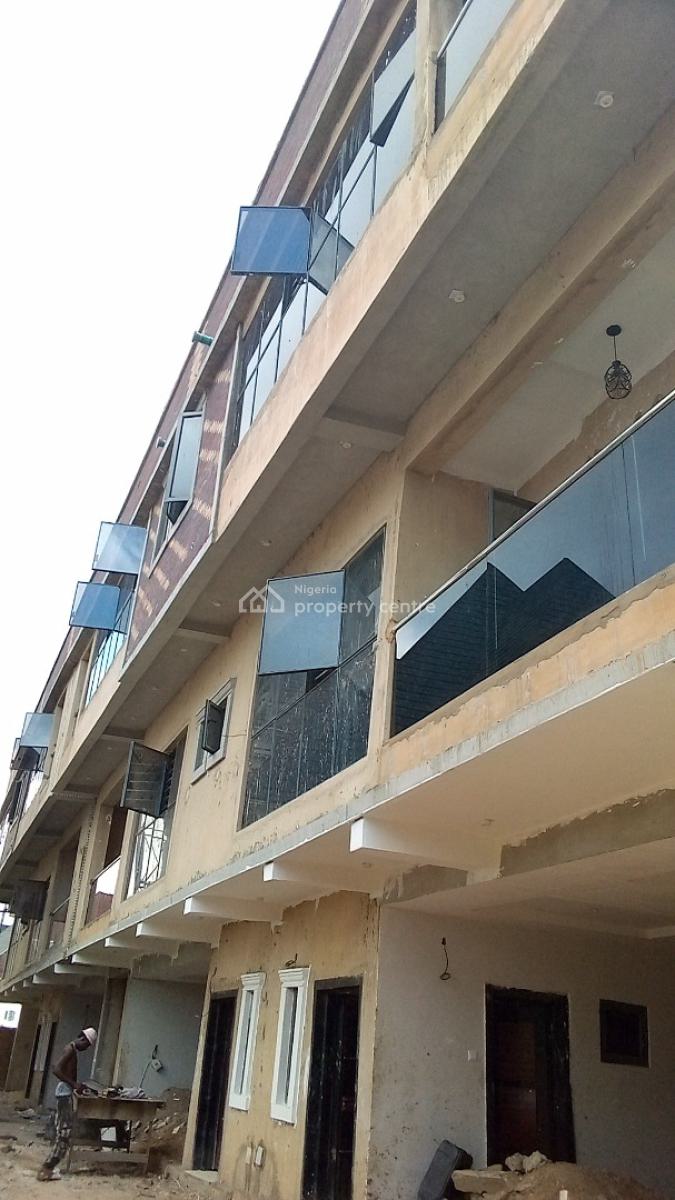 4 Bedroom Terrace, Okota, Isolo, Lagos, Terraced Duplex for Rent