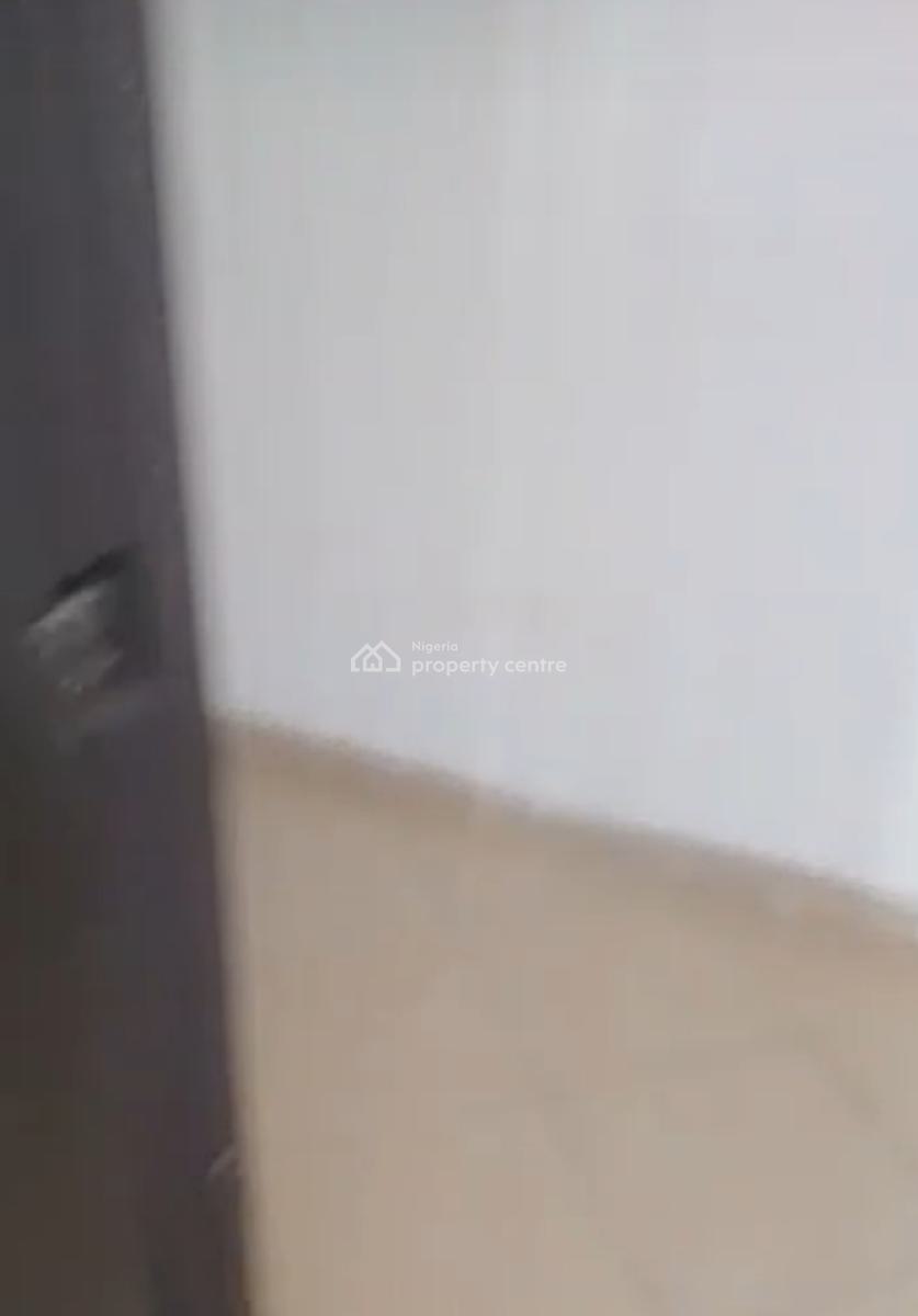 Spacious and Neat 2 Bedroom Flat Upstairs with Plenty Air, Around Vgc, Ikota, Lekki, Lagos, Flat / Apartment for Rent