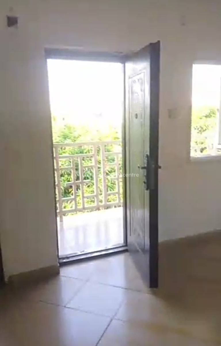 Spacious and Neat 2 Bedroom Flat Upstairs with Plenty Air, Around Vgc, Ikota, Lekki, Lagos, Flat / Apartment for Rent