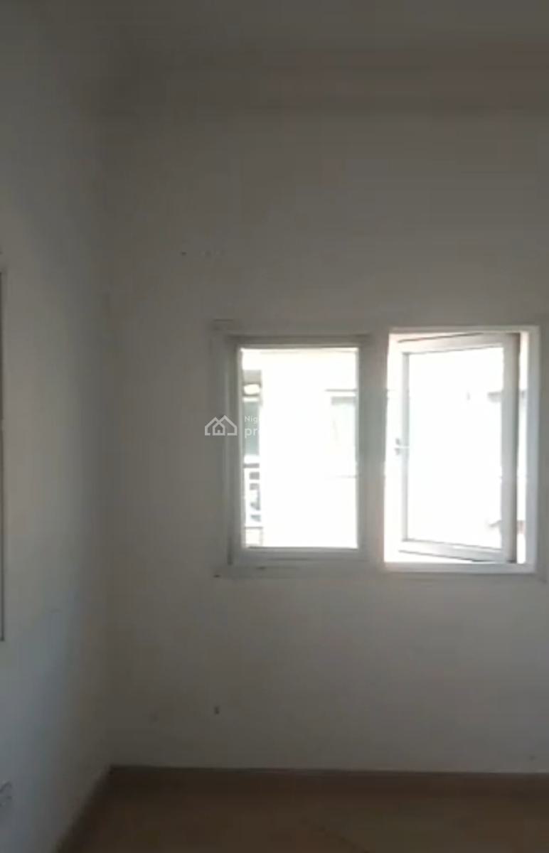 Spacious and Neat 2 Bedroom Flat Upstairs with Plenty Air, Around Vgc, Ikota, Lekki, Lagos, Flat / Apartment for Rent