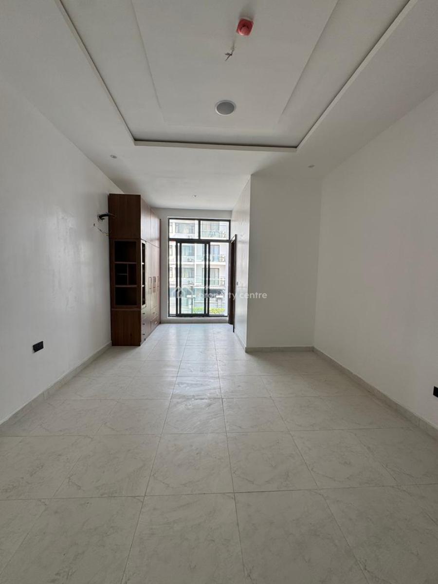 Investment Worthy 2 Bedroom Apartment  with Bq, Swimming Pool, Elevato, Lekki Phase 1, Lekki, Lagos, Flat / Apartment for Sale