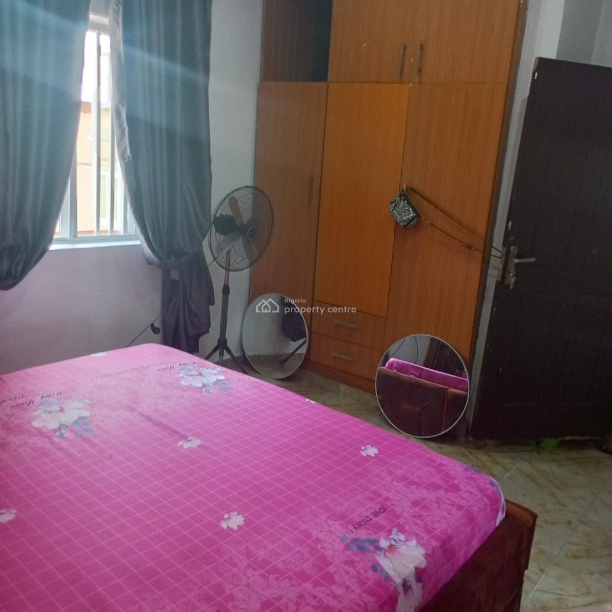 Affordable Female Shared Apartment, Lekki Pennusula Scheme 2 Abraham Adesanyan, Ogombo, Ajah, Lagos, Self Contain (single Rooms) Short Let