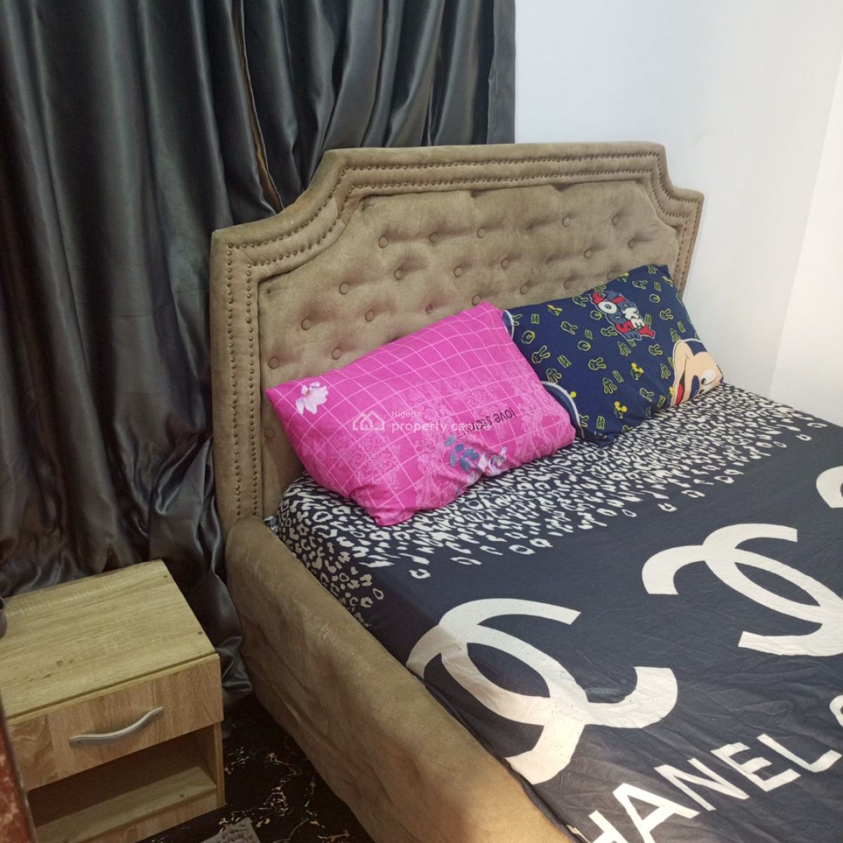 Affordable Female Shared Apartment, Lekki Pennusula Scheme 2 Abraham Adesanyan, Ogombo, Ajah, Lagos, Self Contain (single Rooms) Short Let