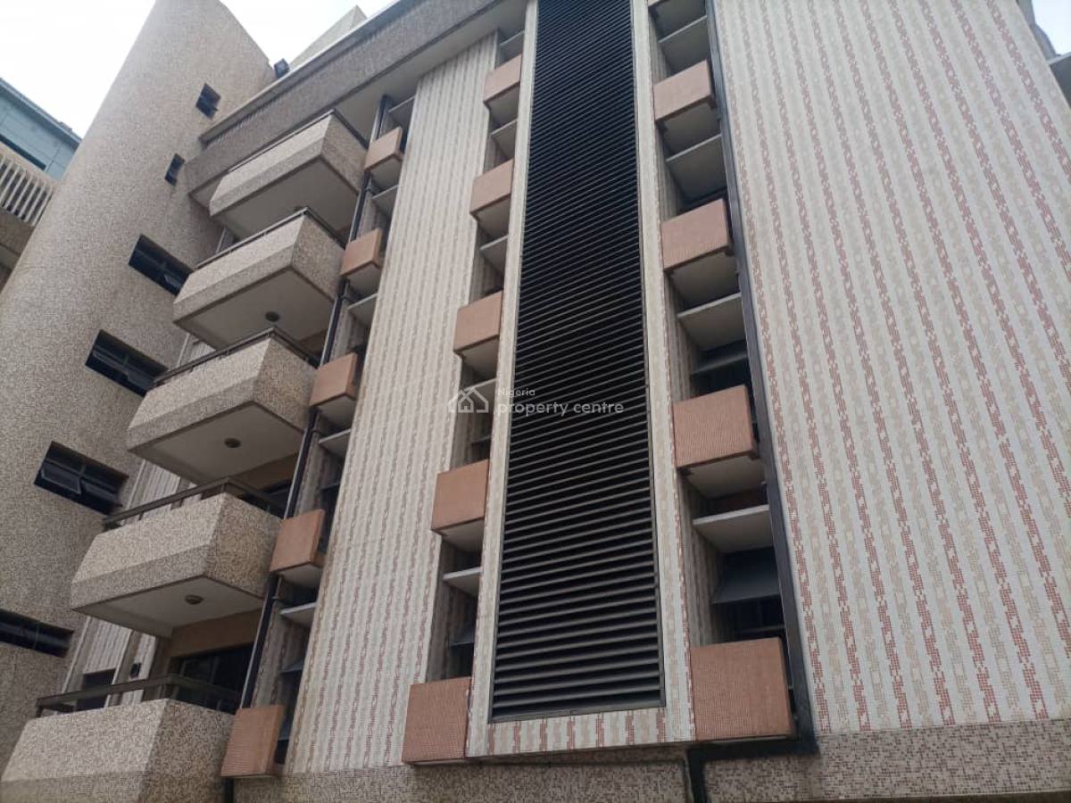4 Bedroom Flat, Off Sanusi Fafunwa, Victoria Island (vi), Lagos, Flat / Apartment for Rent