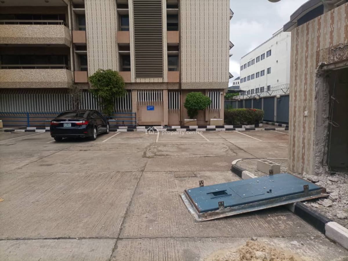 4 Bedroom Flat, Off Sanusi Fafunwa, Victoria Island (vi), Lagos, Flat / Apartment for Rent