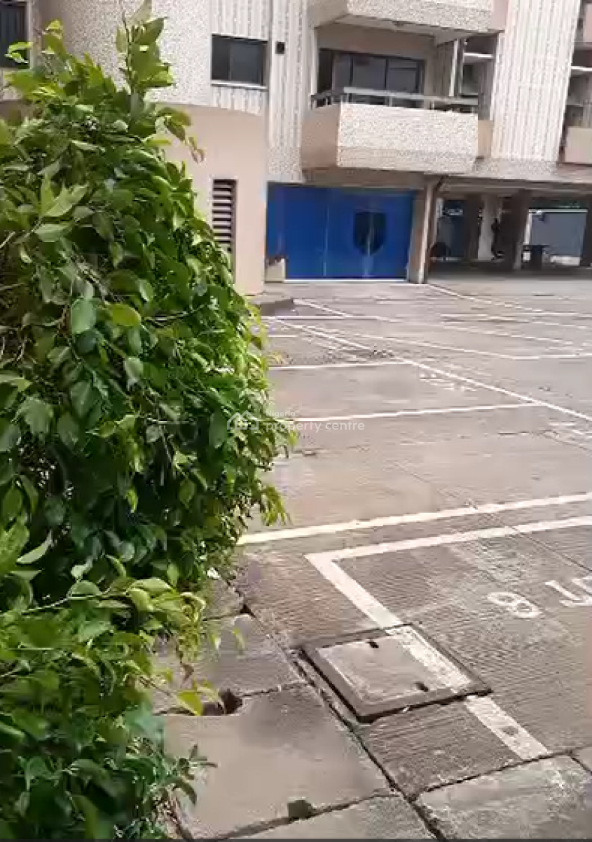 4 Bedroom Flat, Off Sanusi Fafunwa, Victoria Island (vi), Lagos, Flat / Apartment for Rent