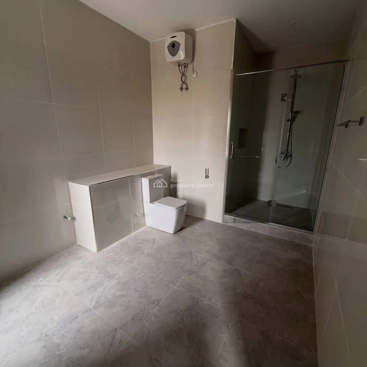 Brand New Spacious 4 Bedrooms Serviced Duplex,bq, Gym, Guzape District, Abuja, Terraced Duplex for Sale