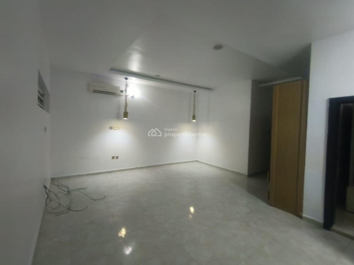Classic Spacious 4bedroom Semi Detached Duplex in a Secure Estate, Osapa, Lekki, Lagos, Semi-detached Duplex for Rent
