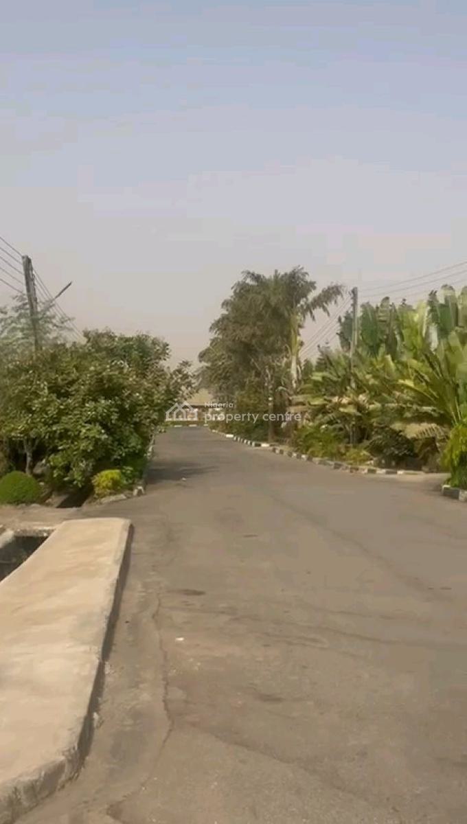 Spacious 3-bedroom Finished Bungalow Available -- Move-in Ready, By Nizamiye Hospital, Idu Industrial, Abuja, Detached Bungalow for Rent