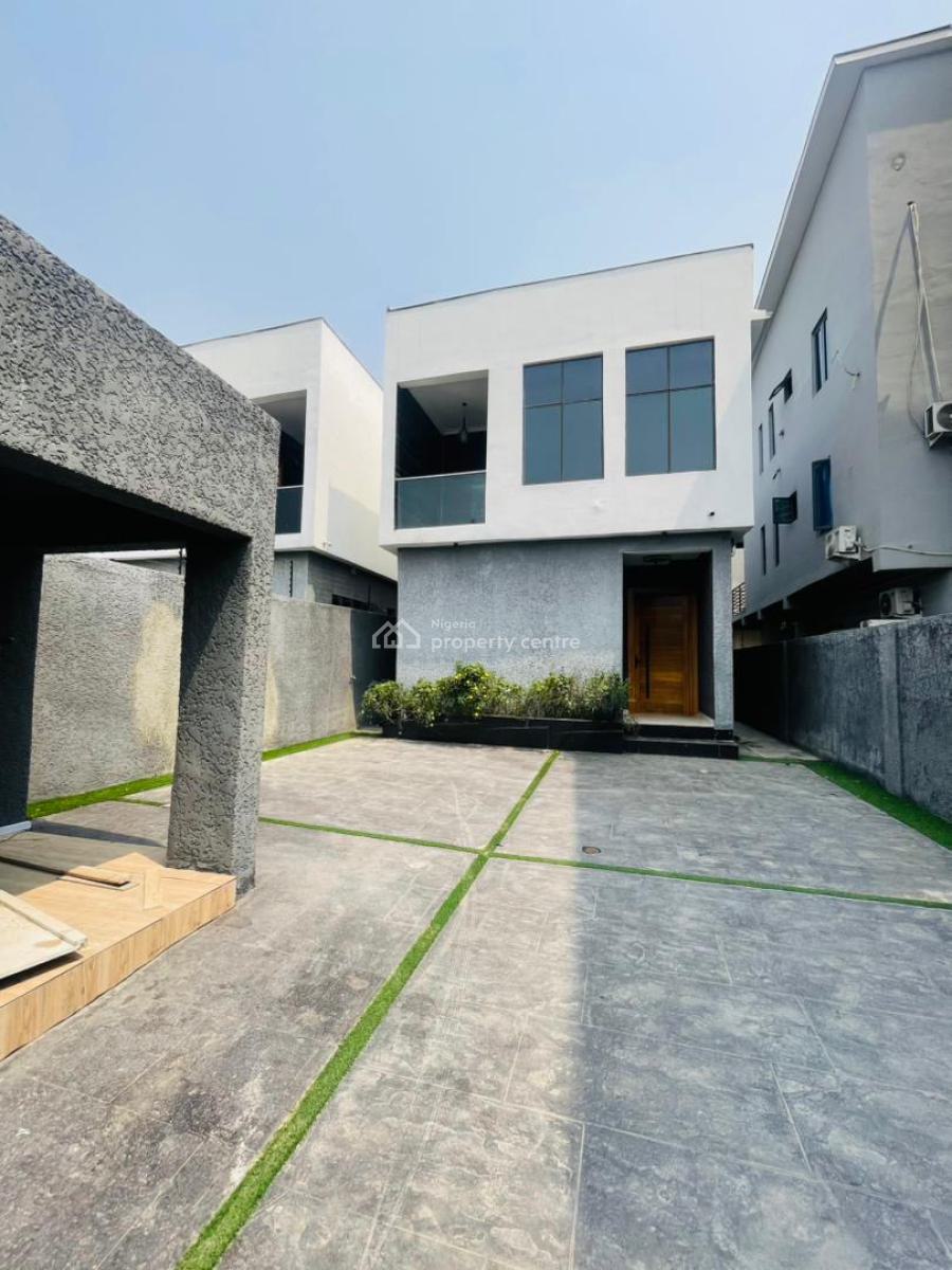 Spacious 5 Bedroom Fully Detached Duplex with Bq, Ologolo, Lekki, Lagos, Detached Duplex for Sale