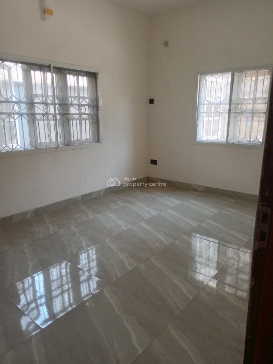Fine 2bedroom Flat Bring Your Generator, Ikate Elegushi, Lekki, Lagos, Flat / Apartment for Rent